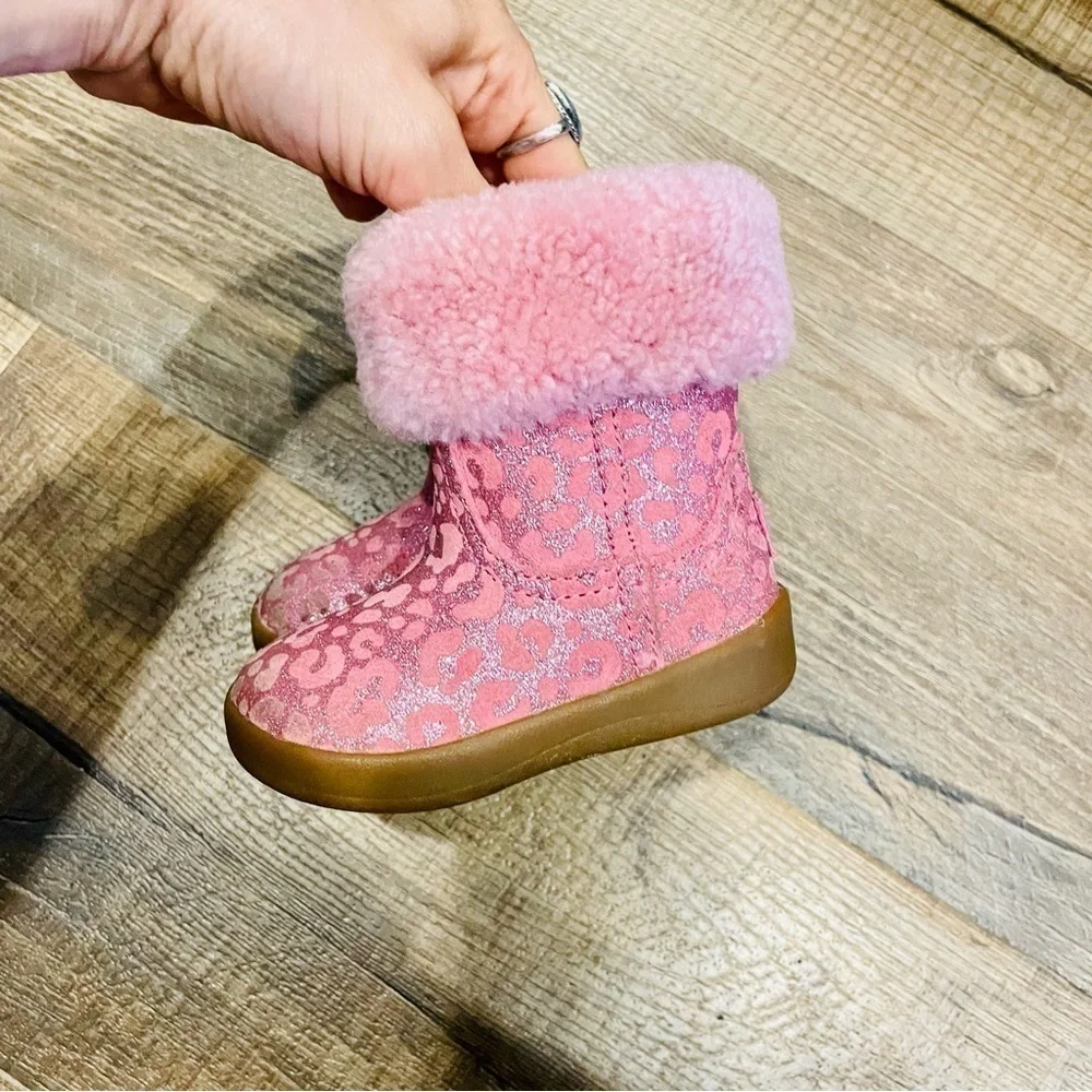 UGG Jorie II Glitter Leopard Boots in Pink